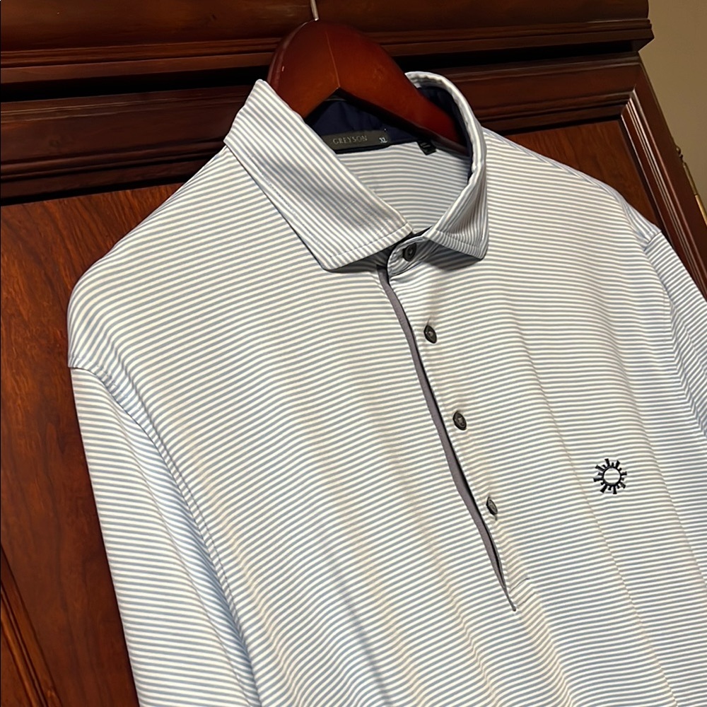 Like New Greyson Light Blue & White Performance Stretch Tennis Golf Polo Shirt! - Picture 3 of 11